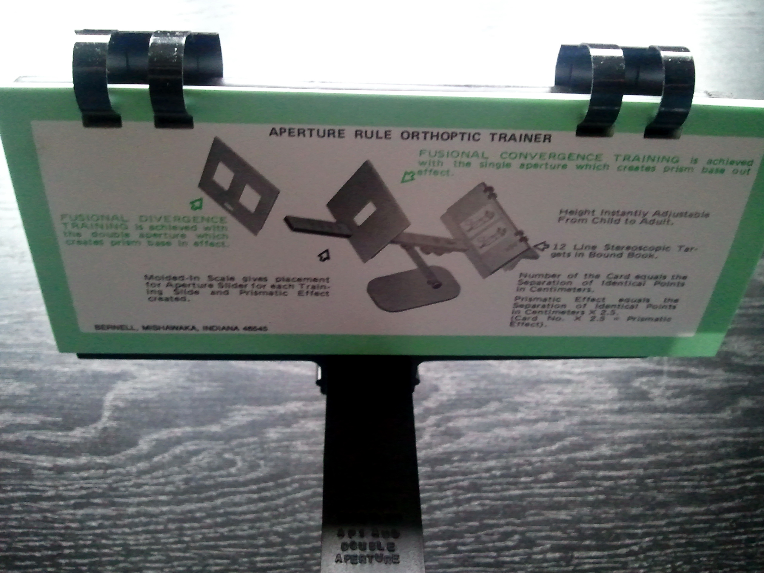 Aperture rule device